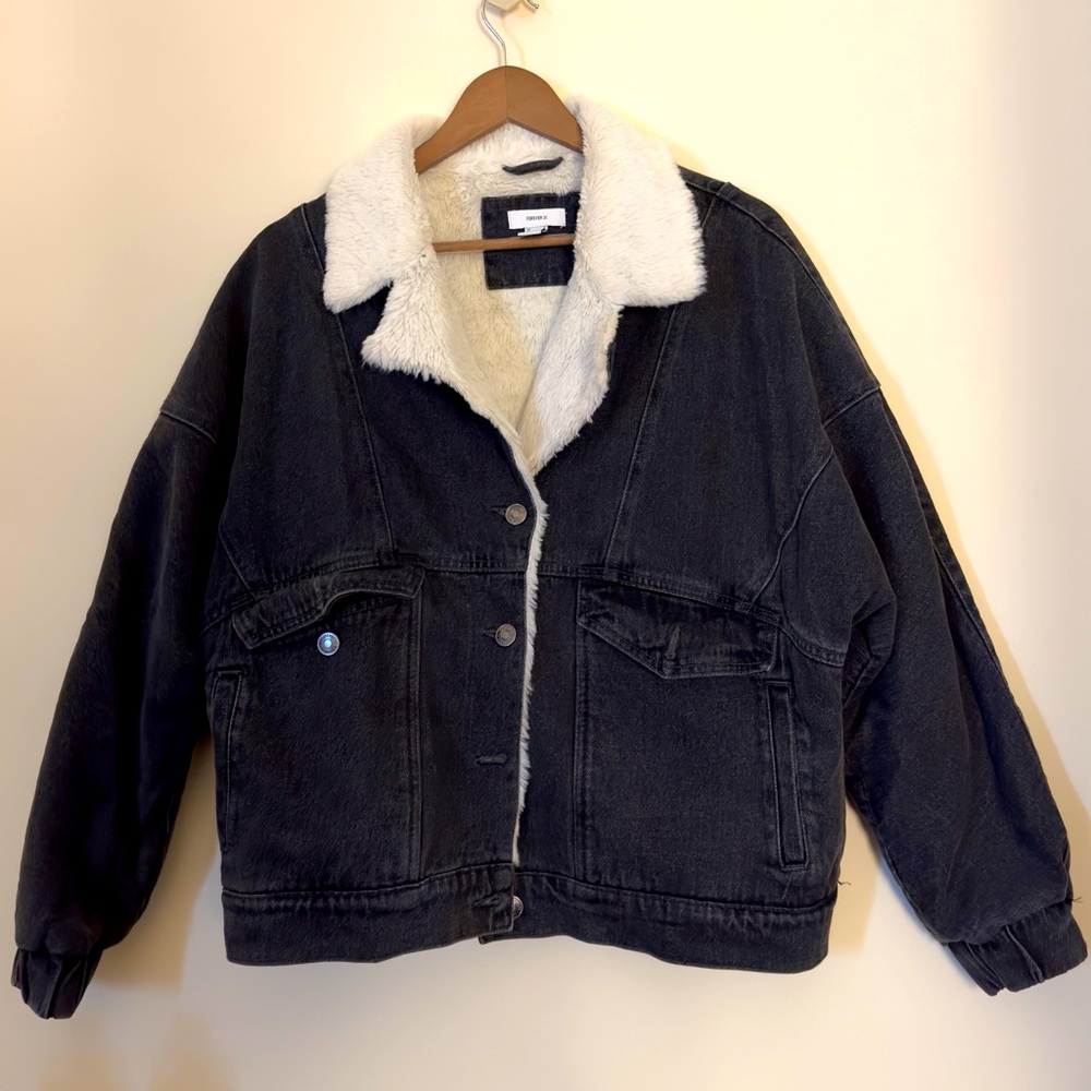 Stylish demin bomber jacket
